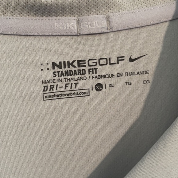 Nike Golf Men’s shirt - Picture 2 of 3